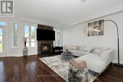 6829 Breanna Cardill Street Ottawa ON K4P 0C3