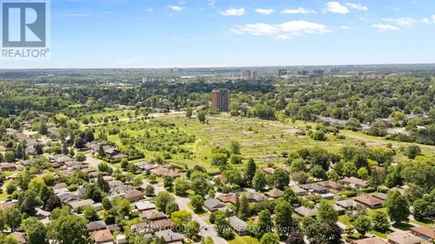 2087 Haig Drive Ottawa ON K1G 2K8