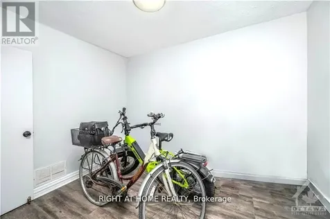 333 Levis Avenue Ottawa ON K1L 6G9