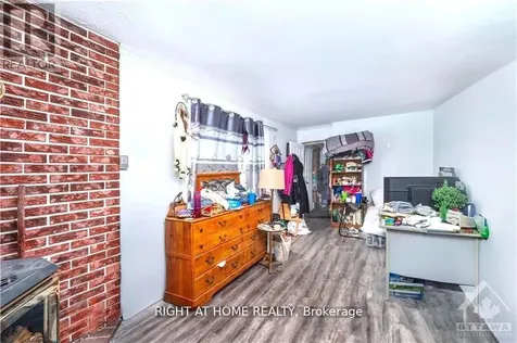 333 Levis Avenue Ottawa ON K1L 6G9