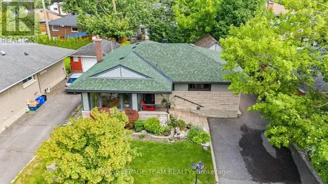 879 Pleasant Park Road Ottawa ON K1G 1Z1