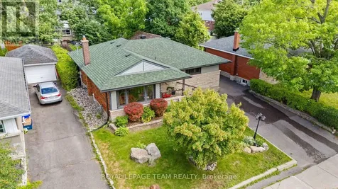 879 Pleasant Park Road Ottawa ON K1G 1Z1