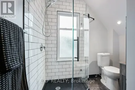 136 Park Street Brockville ON K6V 2G9