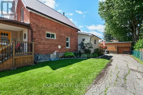 136 Park Street Brockville ON K6V 2G9