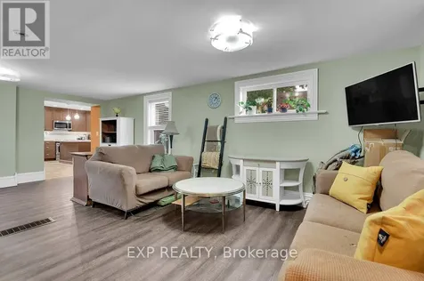 136 Park Street Brockville ON K6V 2G9