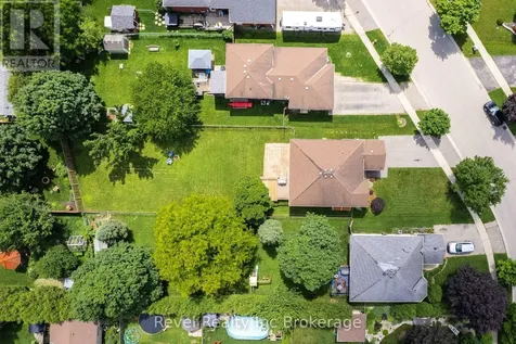 7 Childerhose Crescent Brantford ON N3P 1Z8