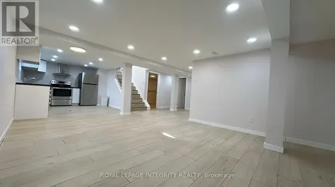 610 Alesther Street Ottawa ON K1K 1J2