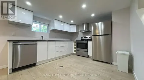 610 Alesther Street Ottawa ON K1K 1J2