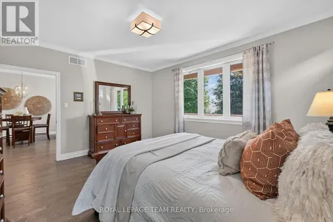 16 Matthews Street Carleton Place ON K7C 0E7