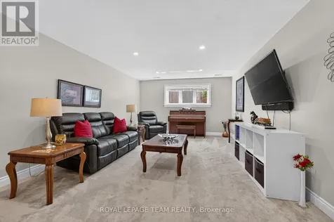 16 Matthews Street Carleton Place ON K7C 0E7