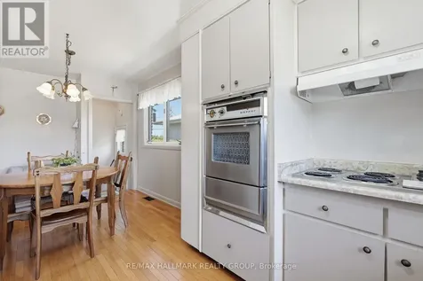 507 Sirois Avenue Ottawa ON K1K 1H5