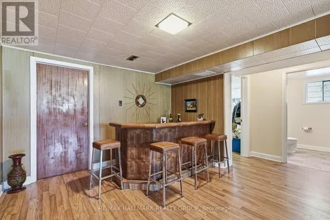 507 Sirois Avenue Ottawa ON K1K 1H5