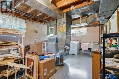 507 Sirois Avenue Ottawa ON K1K 1H5