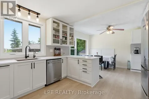 1467 Meadow Road North Ottawa ON K4P 1B1
