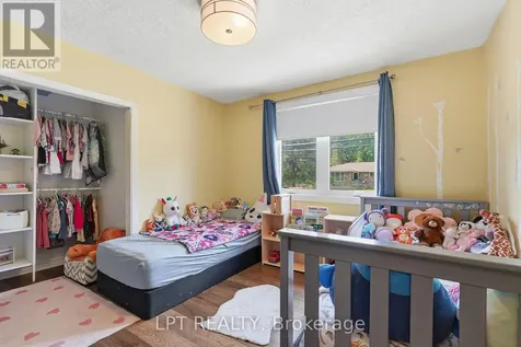 1467 Meadow Road North Ottawa ON K4P 1B1