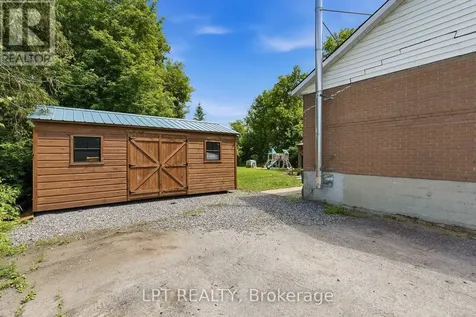 1467 Meadow Road North Ottawa ON K4P 1B1