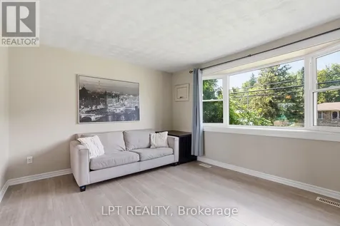 1467 Meadow Road North Ottawa ON K4P 1B1