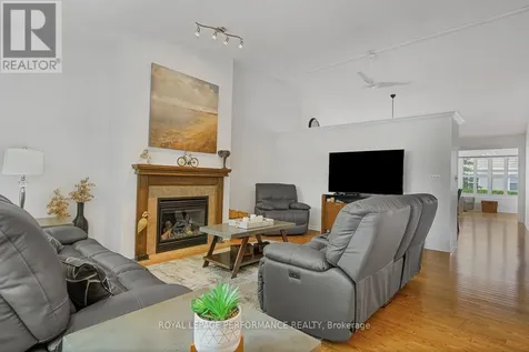 540 Trailview Private Ottawa ON K0A 1K0