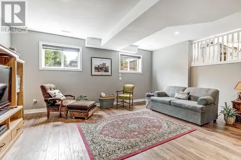 26 Oriole Lane St. Thomas ON N5R 6K8