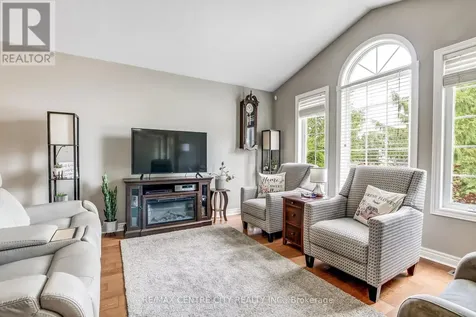 26 Oriole Lane St. Thomas ON N5R 6K8