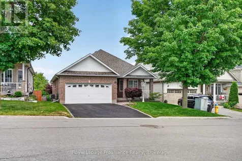 732 Prince Of Wales Drive Cobourg ON K9A 5X8