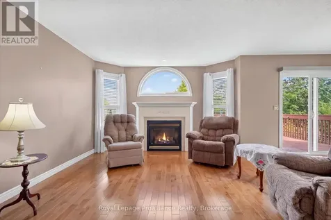 732 Prince Of Wales Drive Cobourg ON K9A 5X8