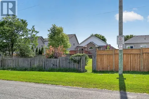 732 Prince Of Wales Drive Cobourg ON K9A 5X8