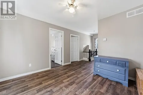 15 Dundas Street Newbury ON N0L 1Z0