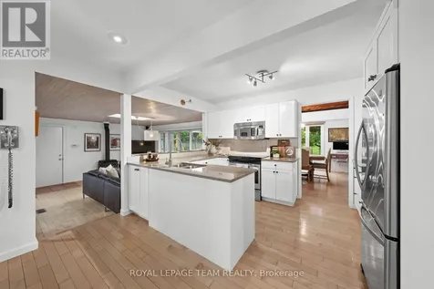 6478 Marina Drive Ottawa ON K4M 1B3