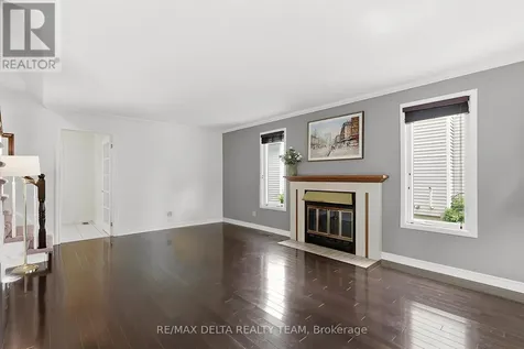 310 Mceachern Crescent Ottawa ON K1E 3K2