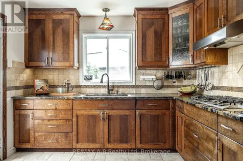 6 Meadowridge Court St. Marys ON N4X 1E7