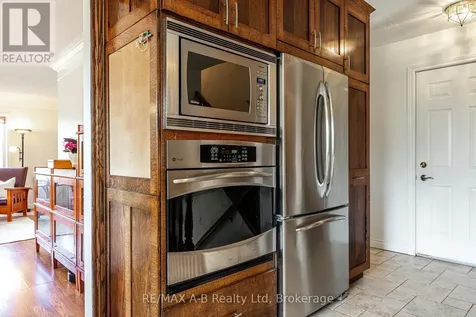 6 Meadowridge Court St. Marys ON N4X 1E7