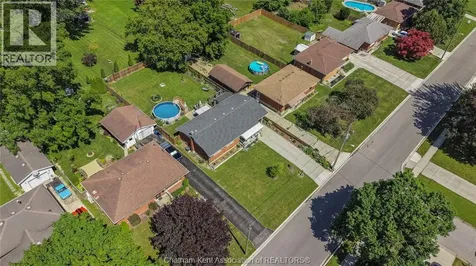 147 Coverdale Street Chatham ON N7L 2V1