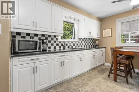 147 Coverdale Street Chatham ON N7L 2V1