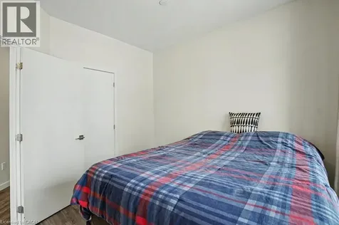 690 King Street West Kitchener ON N2H 5L8