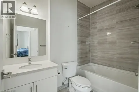 690 King Street West Kitchener ON N2H 5L8