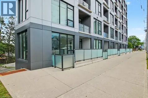 690 King Street West Kitchener ON N2H 5L8