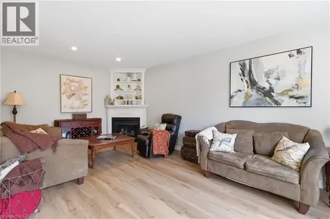 84 Duncairn Crescent Hamilton ON L9C 6G1
