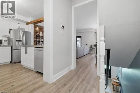 12 Hiscott Drive Waterdown ON L8B 0A2