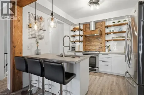 12 Hiscott Drive Waterdown ON L8B 0A2