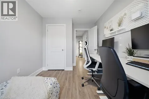 12 Hiscott Drive Waterdown ON L8B 0A2