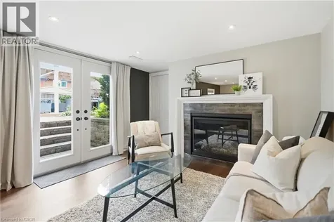 52 San Pedro Drive Hamilton ON L9C 2C6