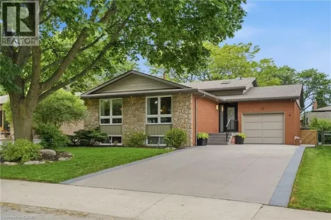 52 San Pedro Drive Hamilton ON L9C 2C6