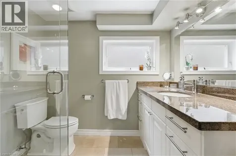 52 San Pedro Drive Hamilton ON L9C 2C6