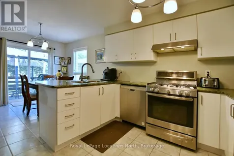 50 Regina Boulevard Wasaga Beach ON L9Z 1M8