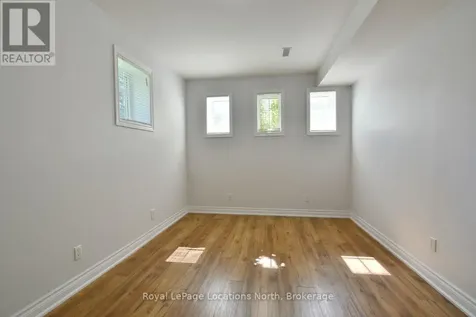 50 Regina Boulevard Wasaga Beach ON L9Z 1M8