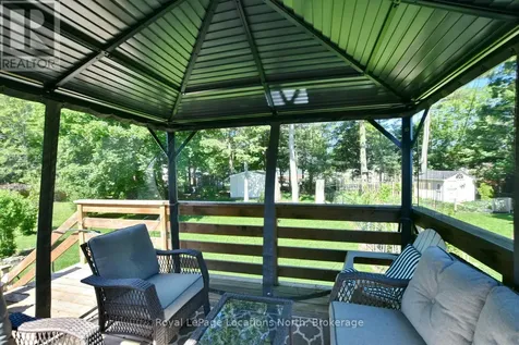 50 Regina Boulevard Wasaga Beach ON L9Z 1M8