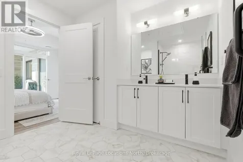 4 Kimberly Lane Collingwood ON L9Y 5T6