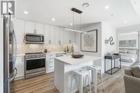 4 Kimberly Lane Collingwood ON L9Y 5T6