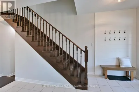 48 Mclean Avenue Collingwood ON L9Y 3Z6